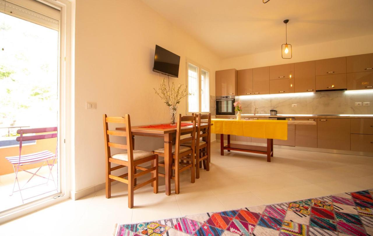 Kalaja Inn กรูเยอ ภายนอก รูปภาพ