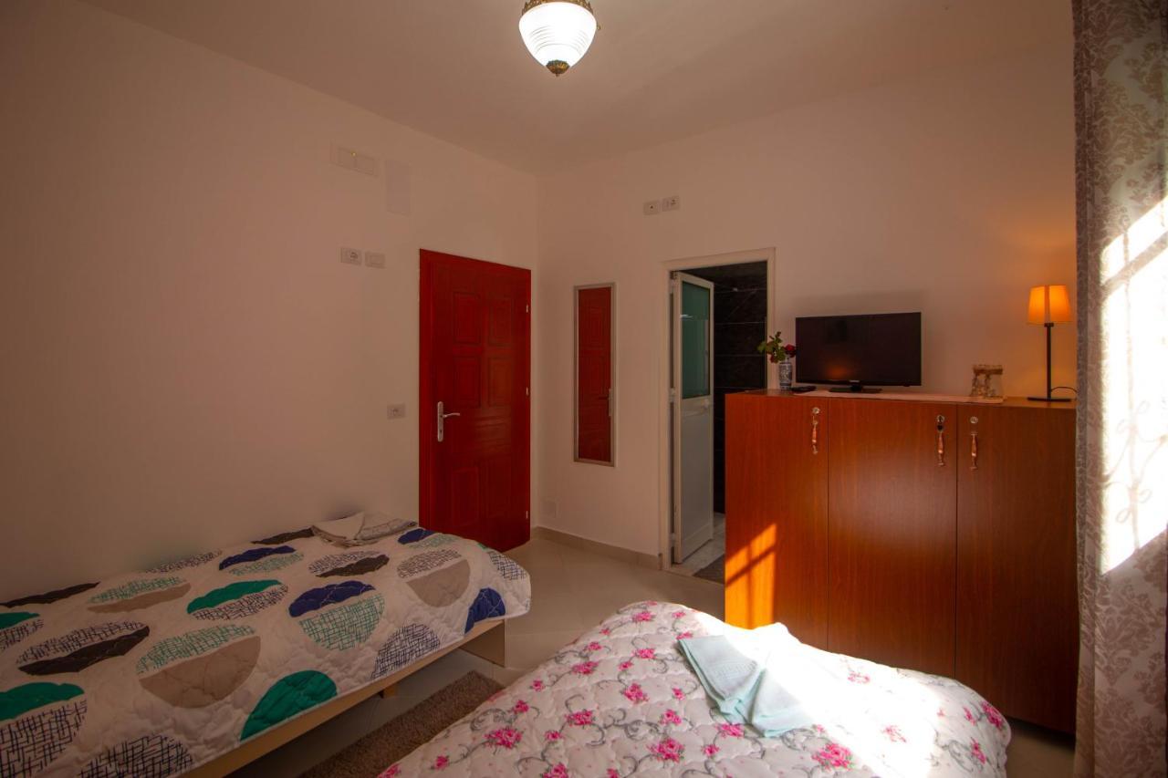 Kalaja Inn กรูเยอ ภายนอก รูปภาพ