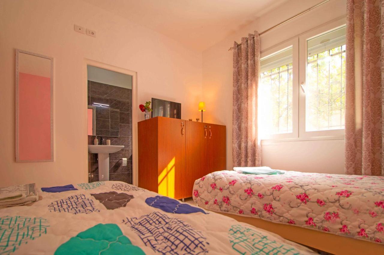 Kalaja Inn กรูเยอ ภายนอก รูปภาพ
